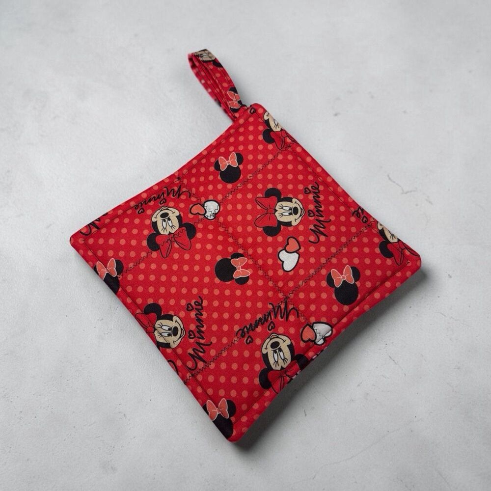 Handmade‎ Minnie Mouse Pot Holder